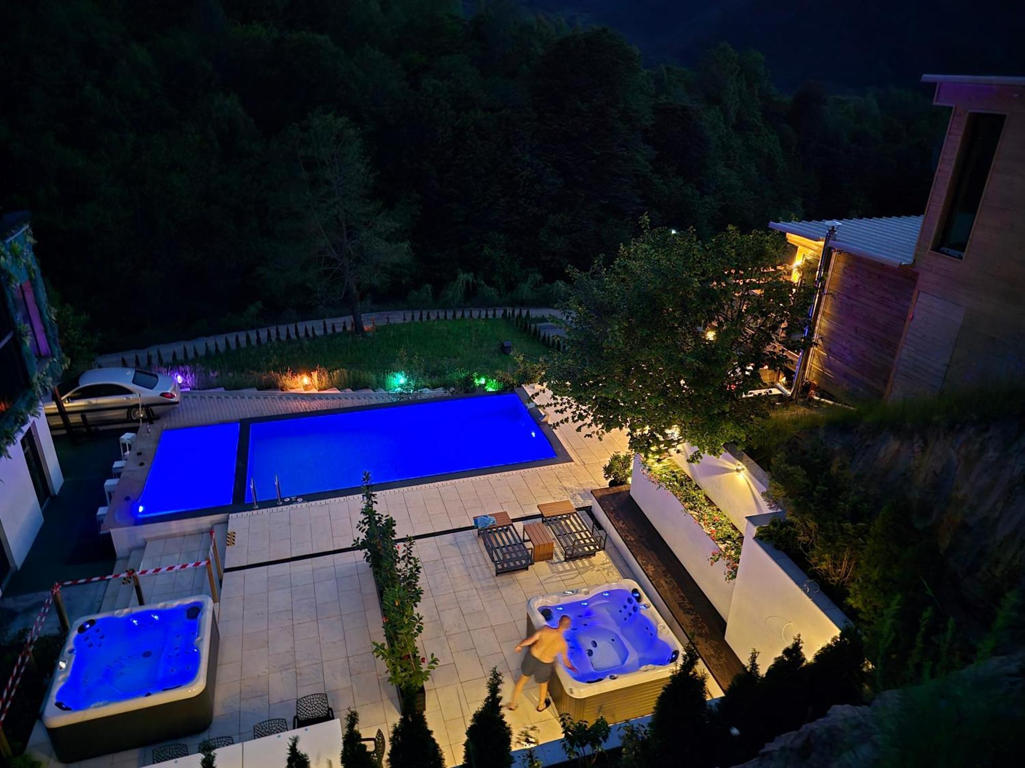 Hotel Alter Ego à Valea Drăganului Extérieur photo